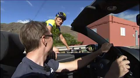 Fra cykel til bil: Kom med Nicki Sørensen på job - TV2